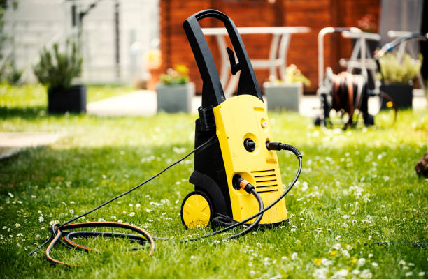 Best Fence Cleaning  in Whitehall, MI